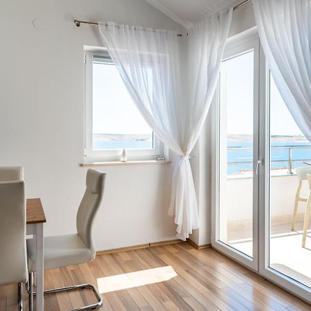 Apartments Barbati Новаля Екстер'єр фото