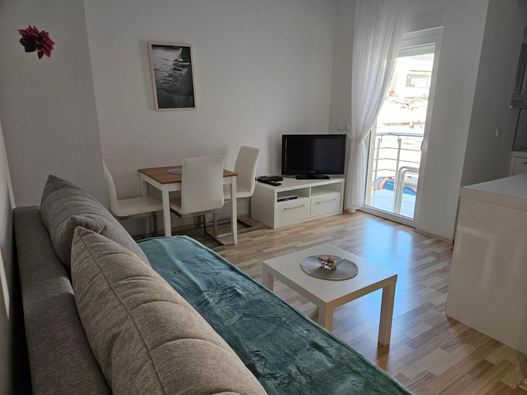 Apartments Barbati Новаля Екстер'єр фото