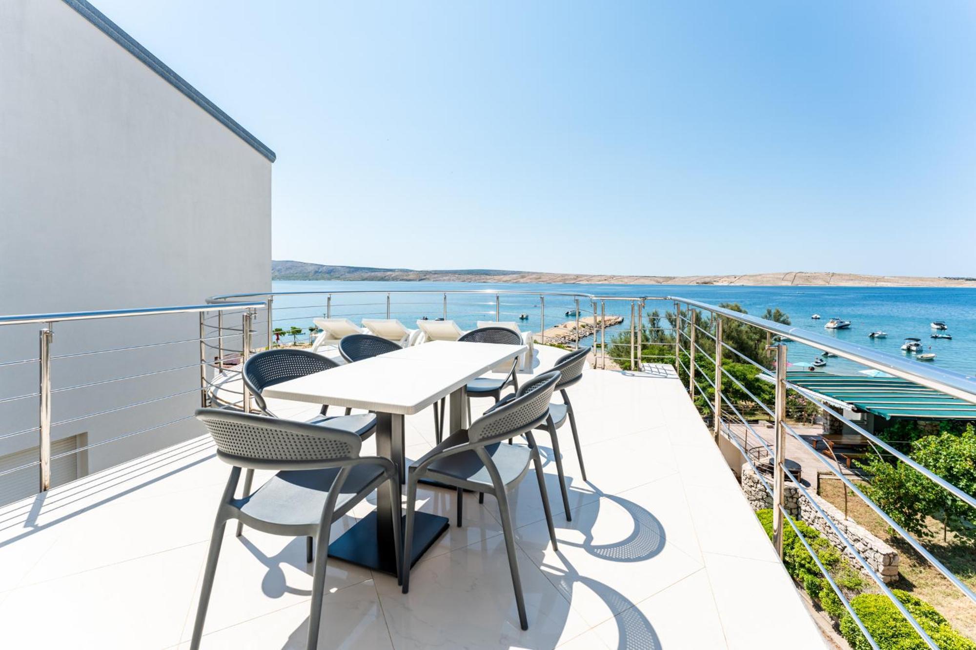 Apartments Barbati Новаля Екстер'єр фото